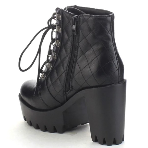 Black Combat Lace Up Platform Lug Sole Bootie Boot - Picture 3 of 4